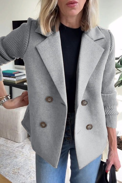 Maren | Strikketærmet Dobbeltknaps-Blazer