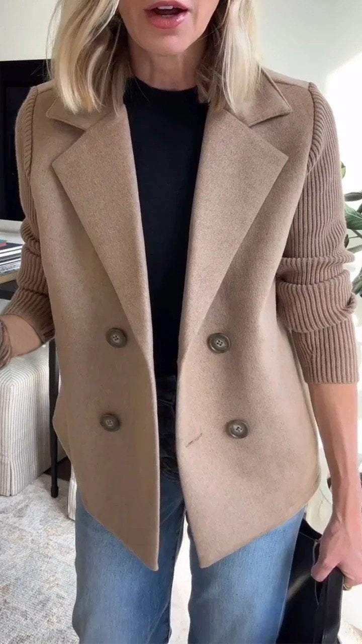 Maren | Strikketærmet Dobbeltknaps-Blazer
